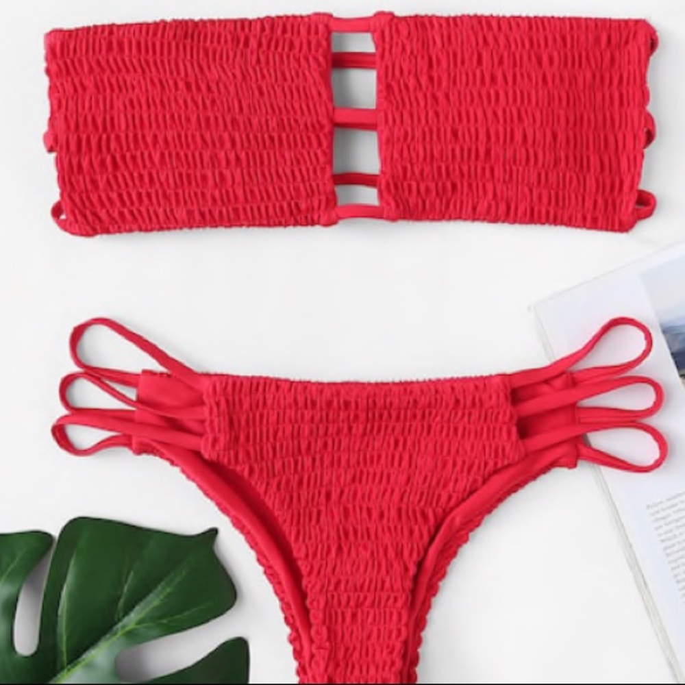 🌿NWT ZAFUL Ladder Cut Bandeau Smocked Bikini Set